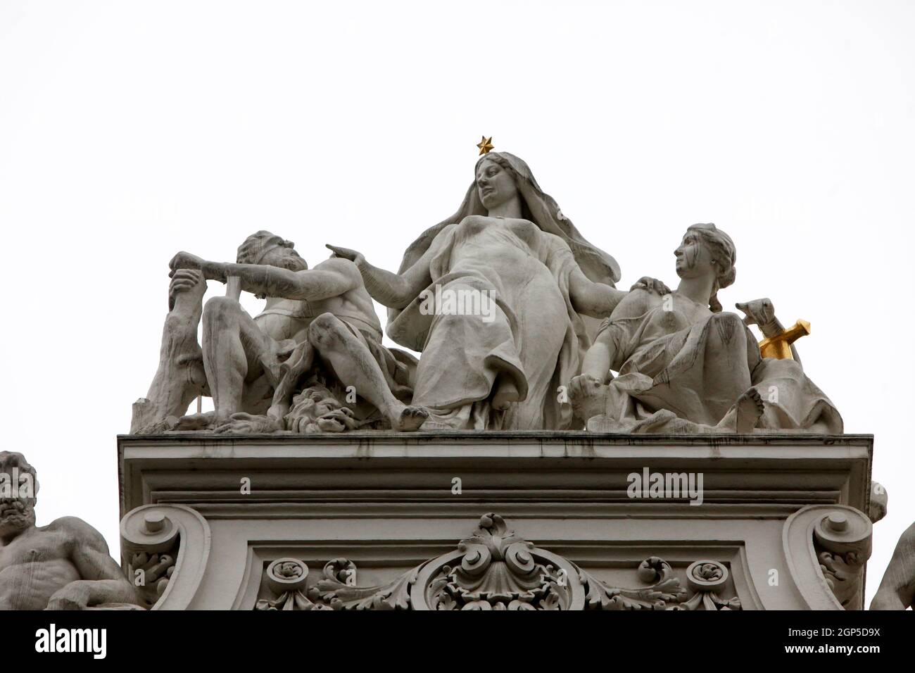 Sculpture sur le toit de la Hofburg à Vienne, Autriche Banque D'Images