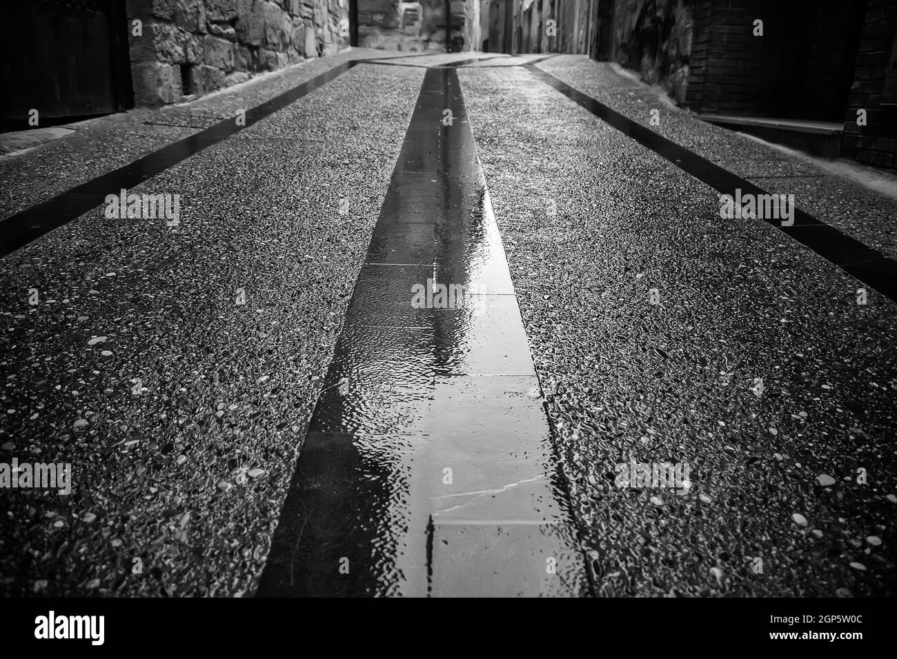 Détail de la vieille allée dans une rue d'une ville En Espagne Banque D'Images