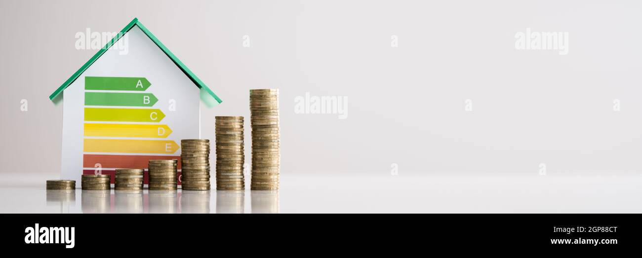Comparaison de l'efficacité énergétique. Investissement commercial dans l'immobilier Banque D'Images