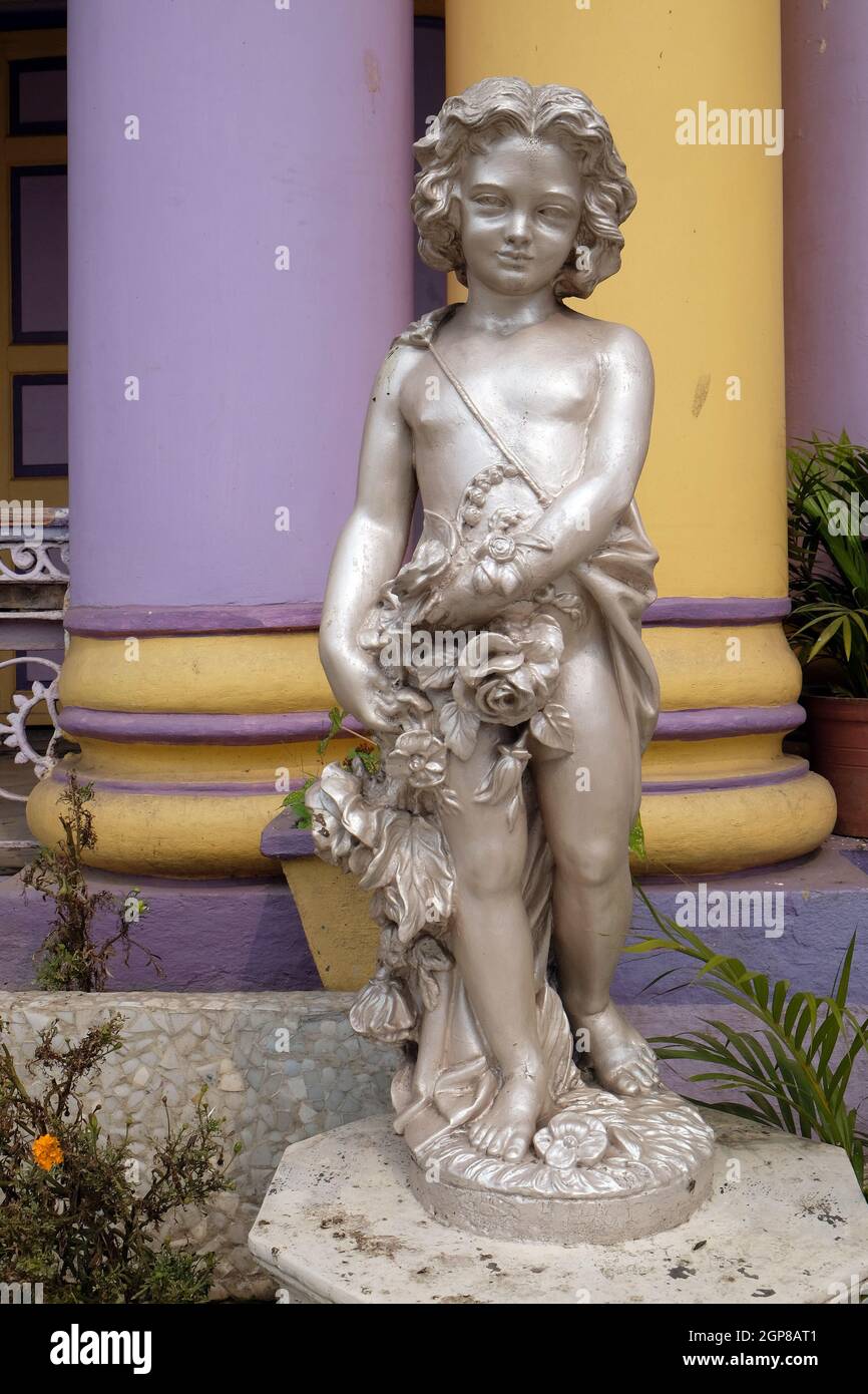 Jain Temple (également appelé Parshwanath Temple) est un temple Jain à Badridas Temple Street à Kolkata, Bengale occidental, Inde Banque D'Images