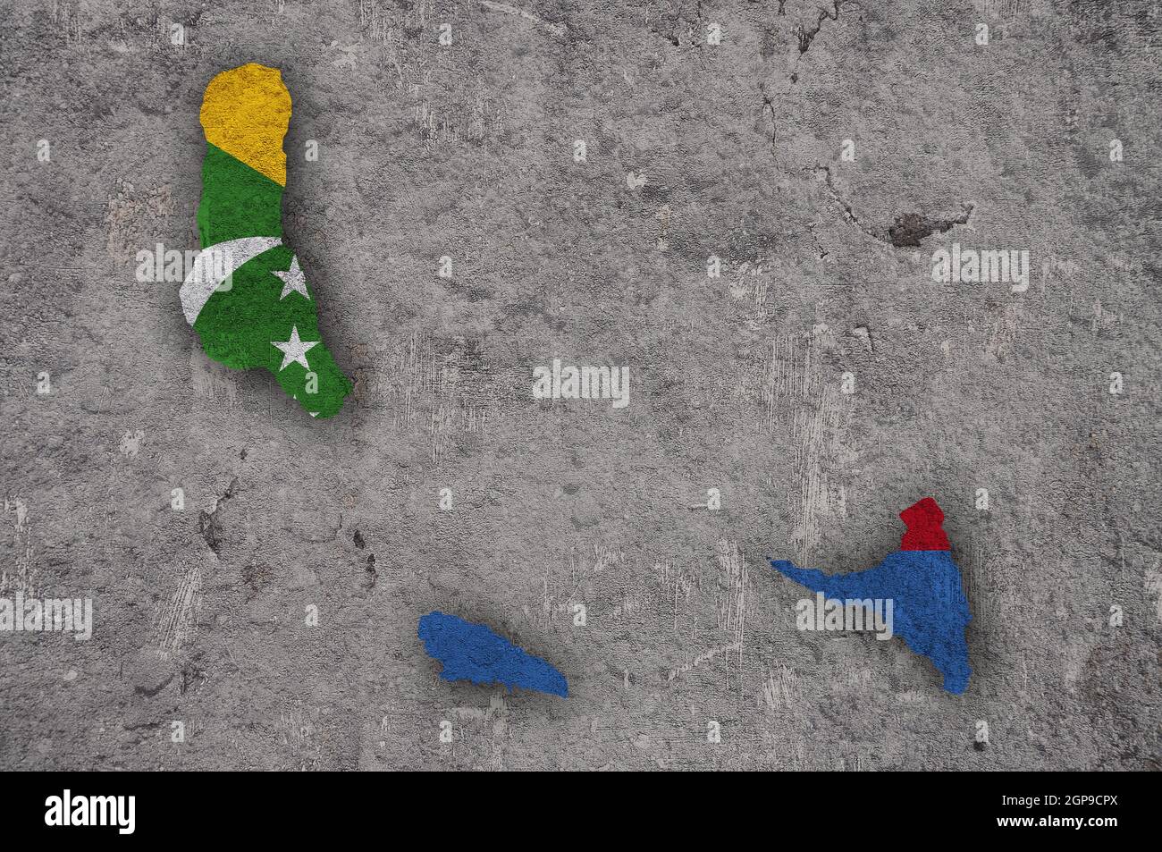 Carte et drapeau des Comores sur le béton abîmé Banque D'Images