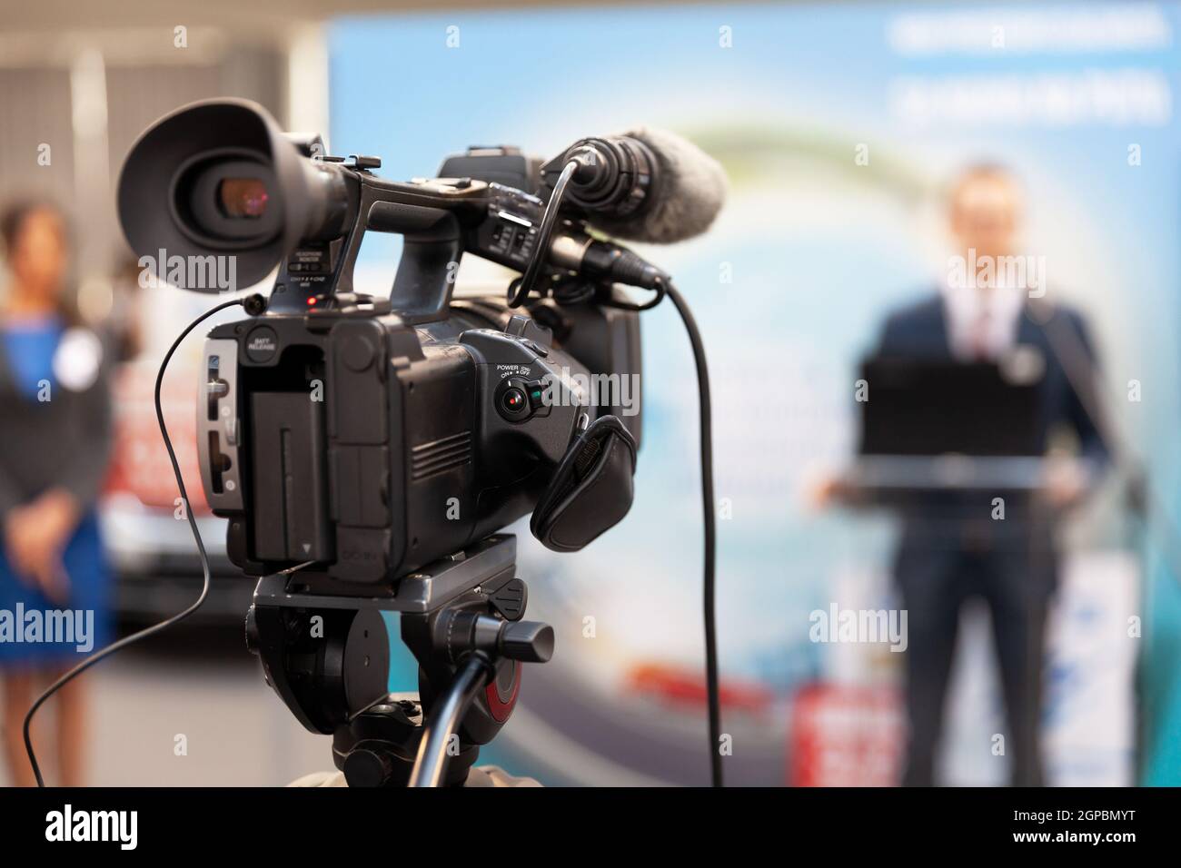 Filmez des actualités ou des conférences de presse avec une caméra vidéo Banque D'Images