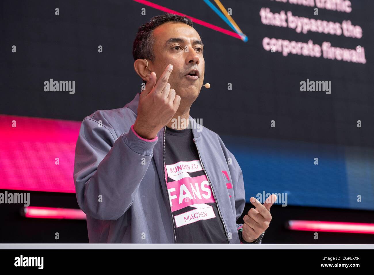 SRINI Gopalan, membre du Conseil d'Administration / porte-parole du Directoire Deutsche Telekom AG / Telekom Deutschland Banque D'Images