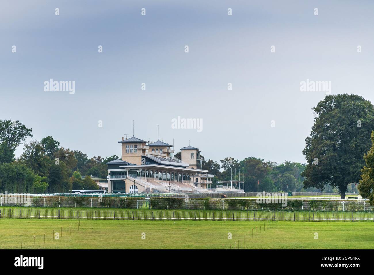 Tribunes de l'hippodrome de Chantilly, France, Oise Banque D'Images