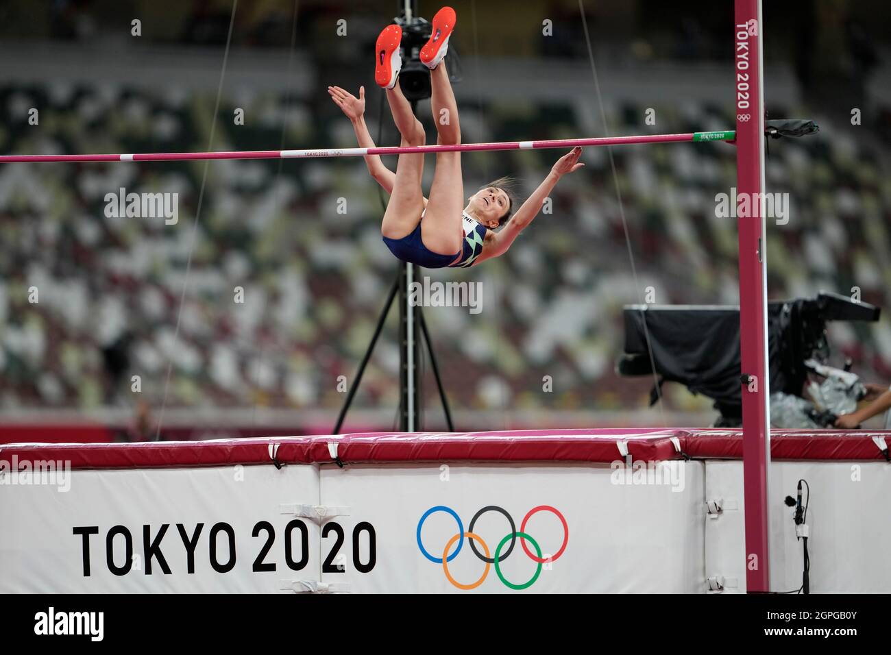 Mariya Lasitskene participant au saut en hauteur aux Jeux Olympiques de Tokyo en 2020. Banque D'Images