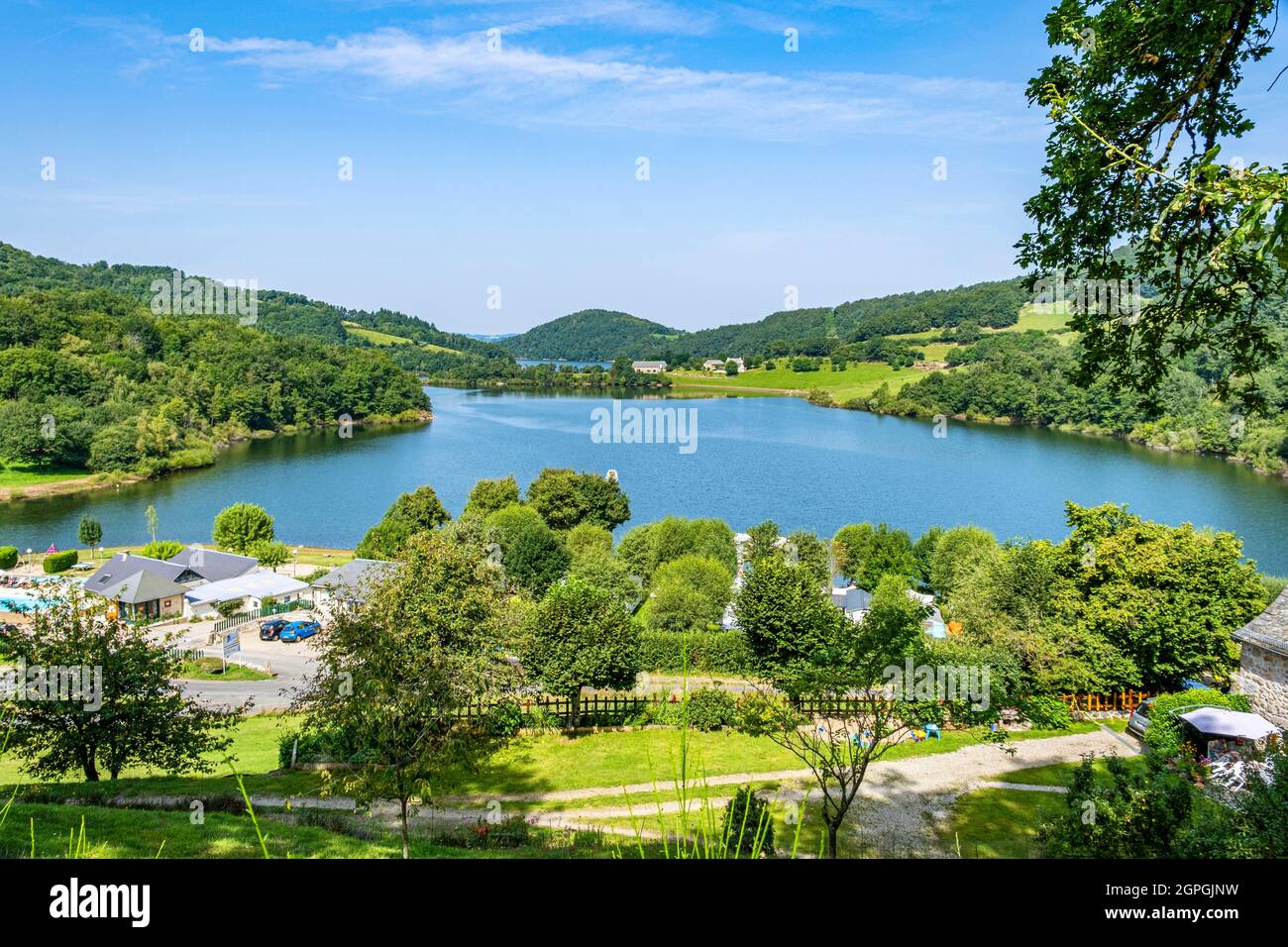 France, Aveyron, Saint Amans des Cots, lac de la Selves Photo Stock - Alamy