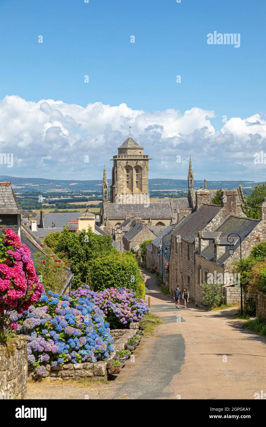 France, Finistère, Cornouaille, Locronan, étiqueté les plus Beaux villages de France (les plus beaux villages de France), église Saint Ronan Banque D'Images