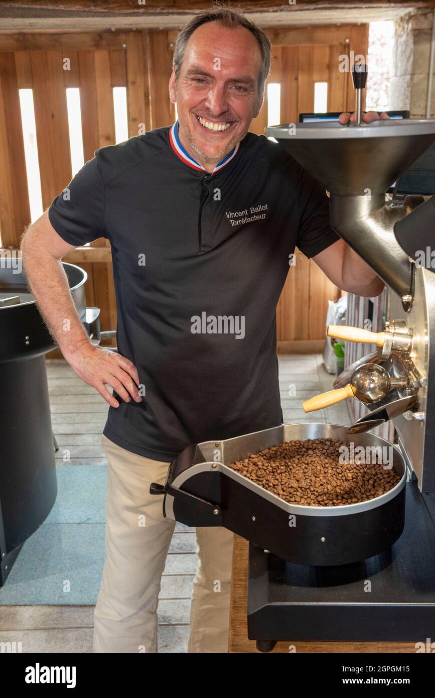 France, haute Saône, Marnay, la Grange, portrait de Vincent vote, meilleur Ouvrier de France rôtir Banque D'Images