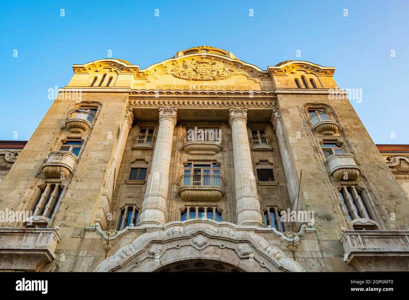 La Hongrie, Budapest, classée au patrimoine mondial de l'UNESCO, le quartier de Buda, les bains et l'hôtel Spa Gellert avec son décor Art Nouveau Banque D'Images