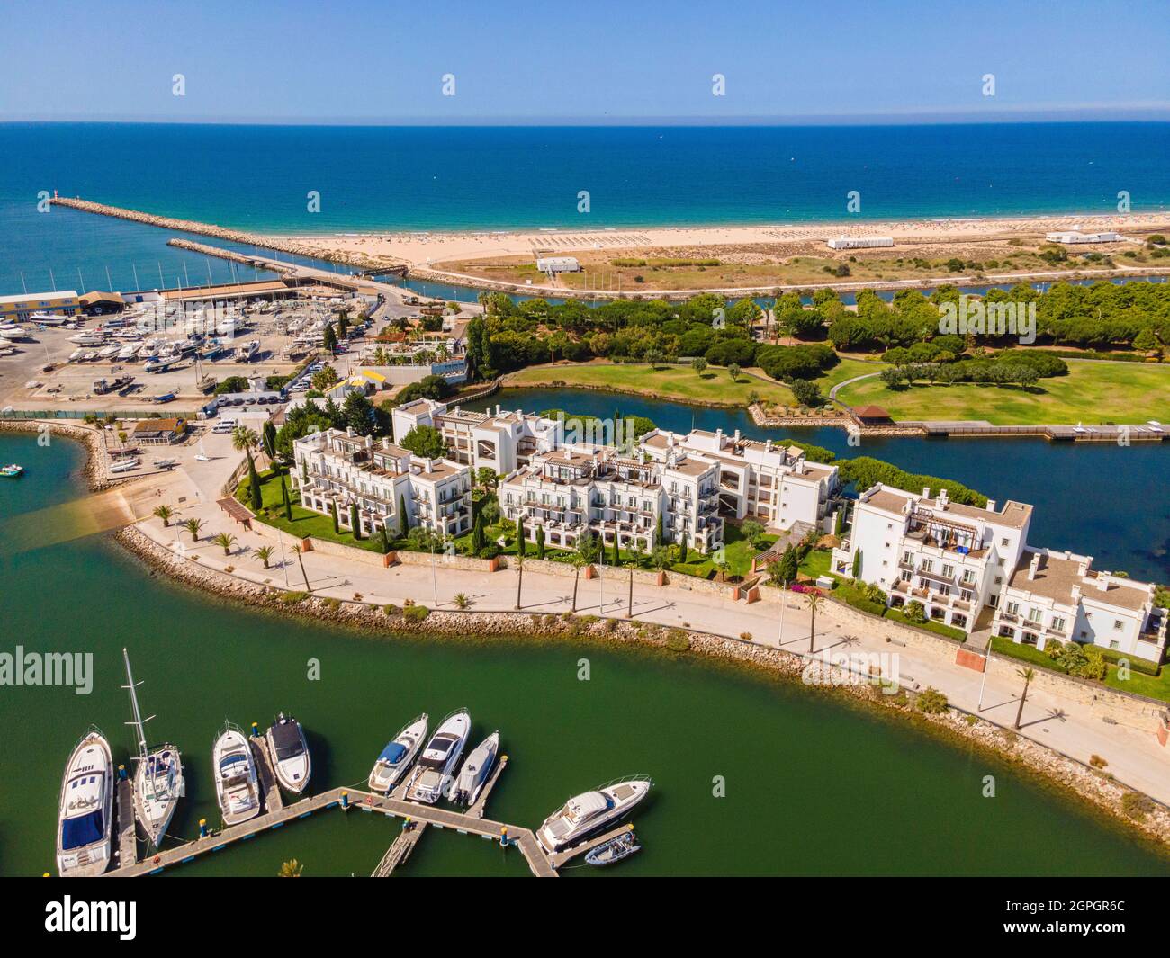 Portugal, Algarve, Vilamoura, le port de plaisance (vue aérienne) Banque D'Images