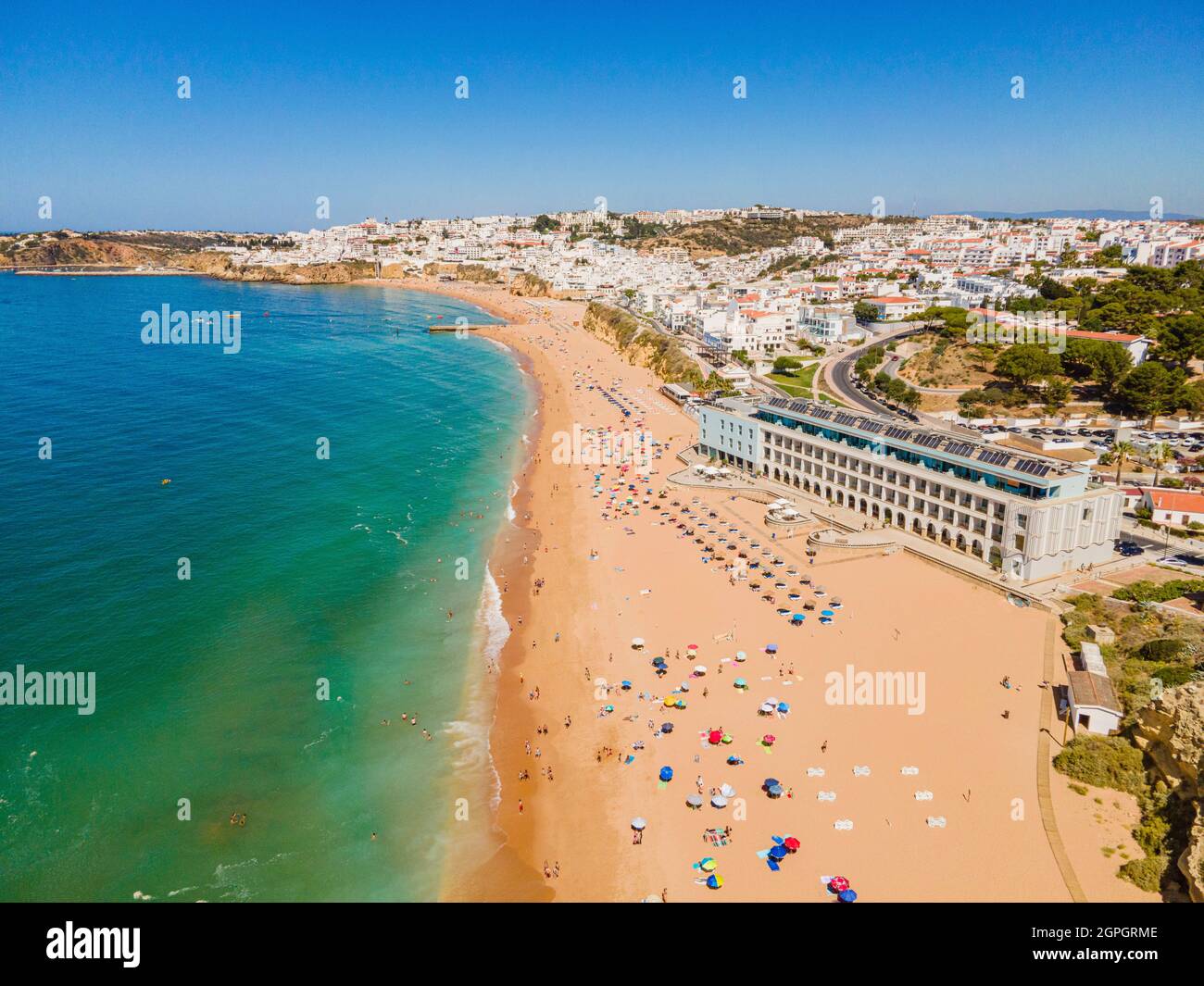 Portugal, Algarve, Albufeira, la plage (vue aérienne) Banque D'Images