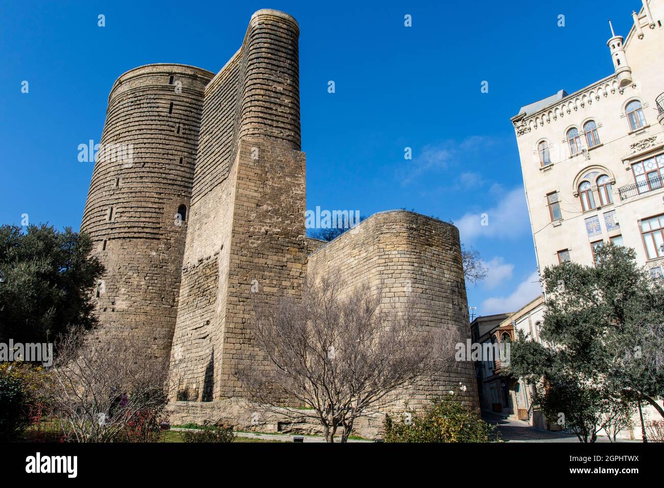 Extérieur de la Tour du Maïdan (Qiz Qalasi), site classé au patrimoine mondial de l'UNESCO à Bakou, en Azerbaïdjan Banque D'Images