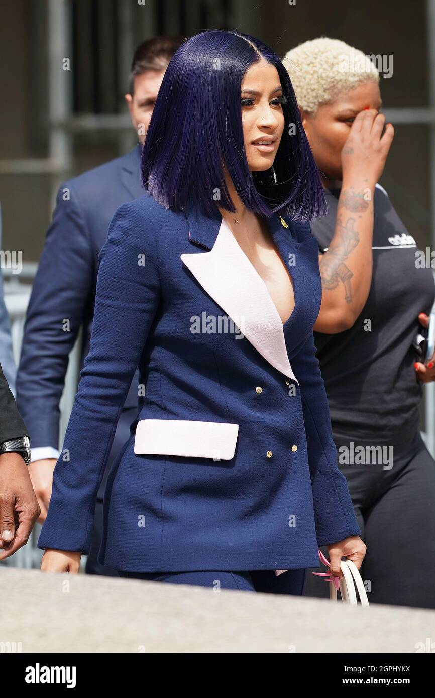 New York - NY - 20190625- Cardi B Retour devant la cour criminelle de Queens Cardi dont le vrai nom est Belcalis Almanzarwas a été à l'origine confronté à des accusations de délit mais les procureurs ont présenté l'affaire à un grand jury après que le rappeur a rejeté un accord de plaidoyer. Le responsable a comparu pour la dernière fois devant un juge à la cour criminelle de Queens en mai. -PHOTO: CARDI B JOHN NACION Banque D'Images