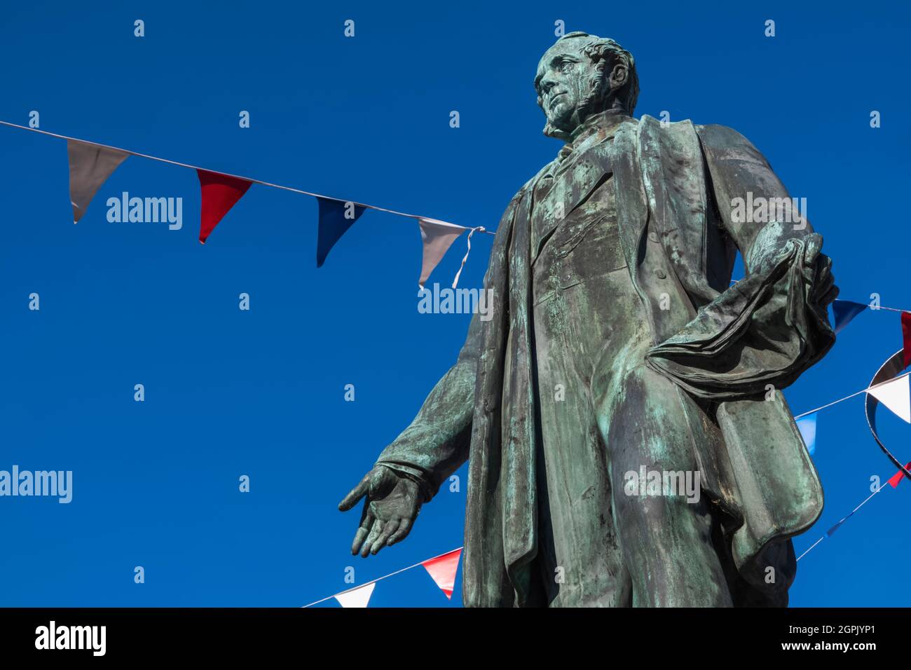 Angleterre, Hampshire, Test Valley, Romsey, statue de Lord Palmerston Banque D'Images