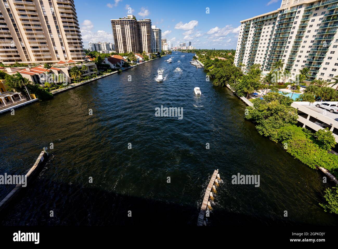 Bateaux dans l'Intracoastal Waterway Miami FL Banque D'Images