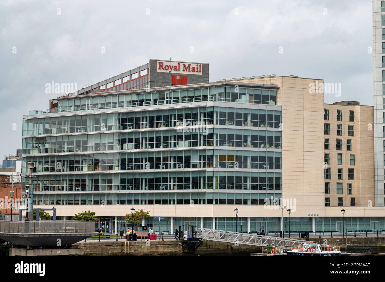 Belfast, N.Ireland - 4 septembre 2021 : le bâtiment du Royal Mail à Belfast. Banque D'Images