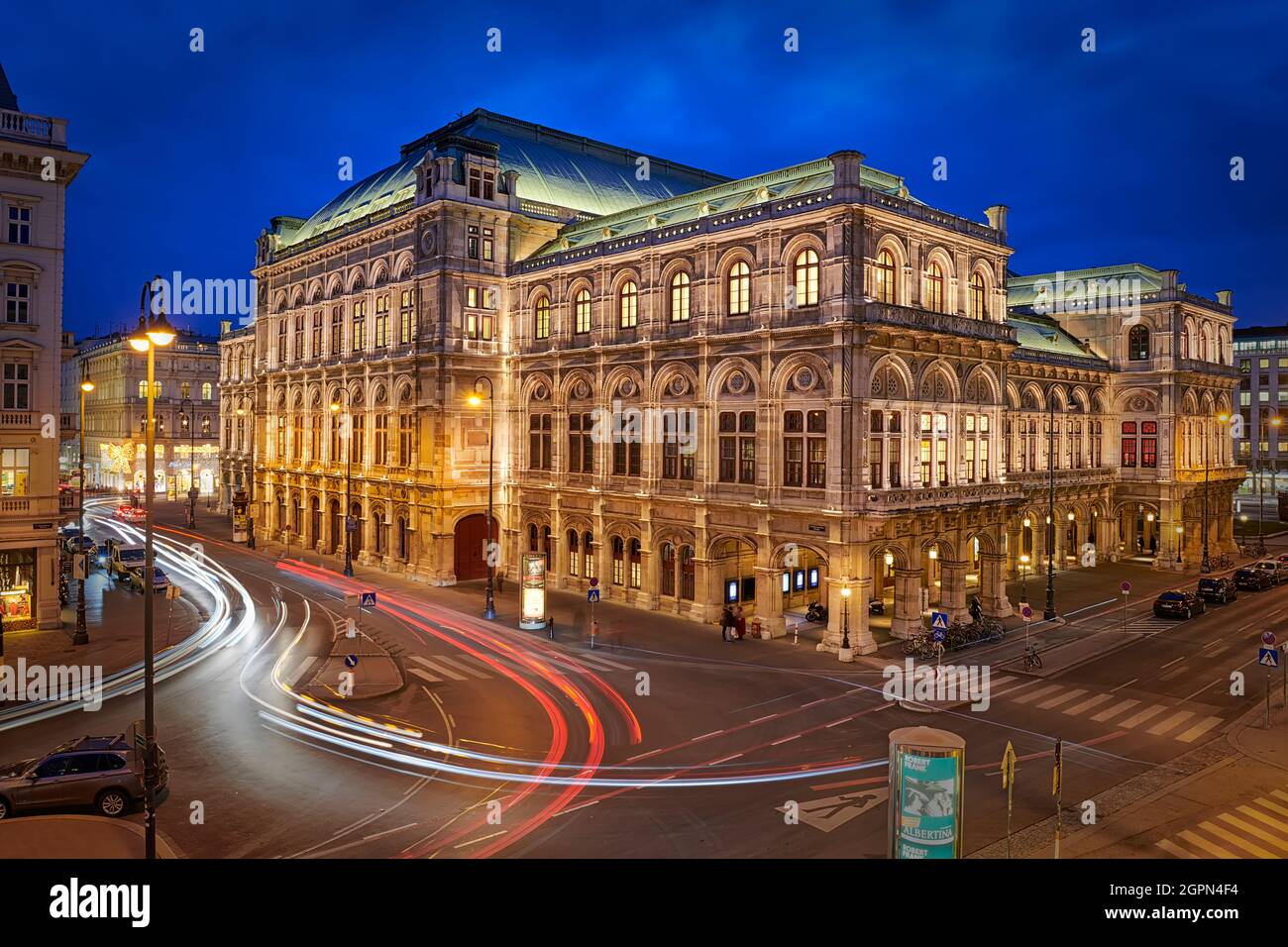 Opéra viennois de nuit exposition longue Banque D'Images