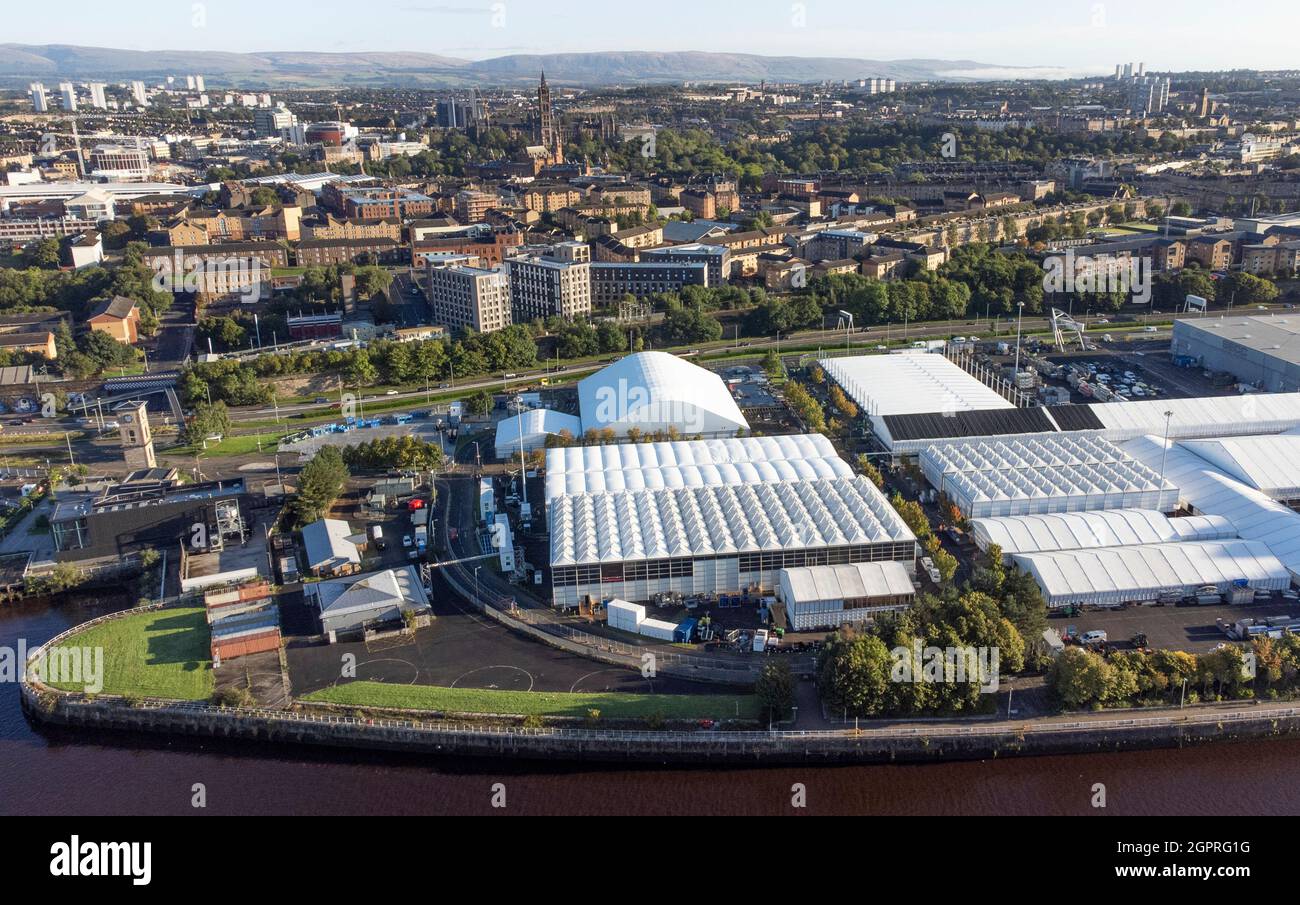 Bâtiments temporaires érigés pour fournir une capacité supplémentaire sur le campus écossais de Glasgow pour la Conférence des Parties des Nations Unies sur les changements climatiques (Cop26) le mois prochain. Date de la photo: Mercredi 29 septembre 2021. Banque D'Images