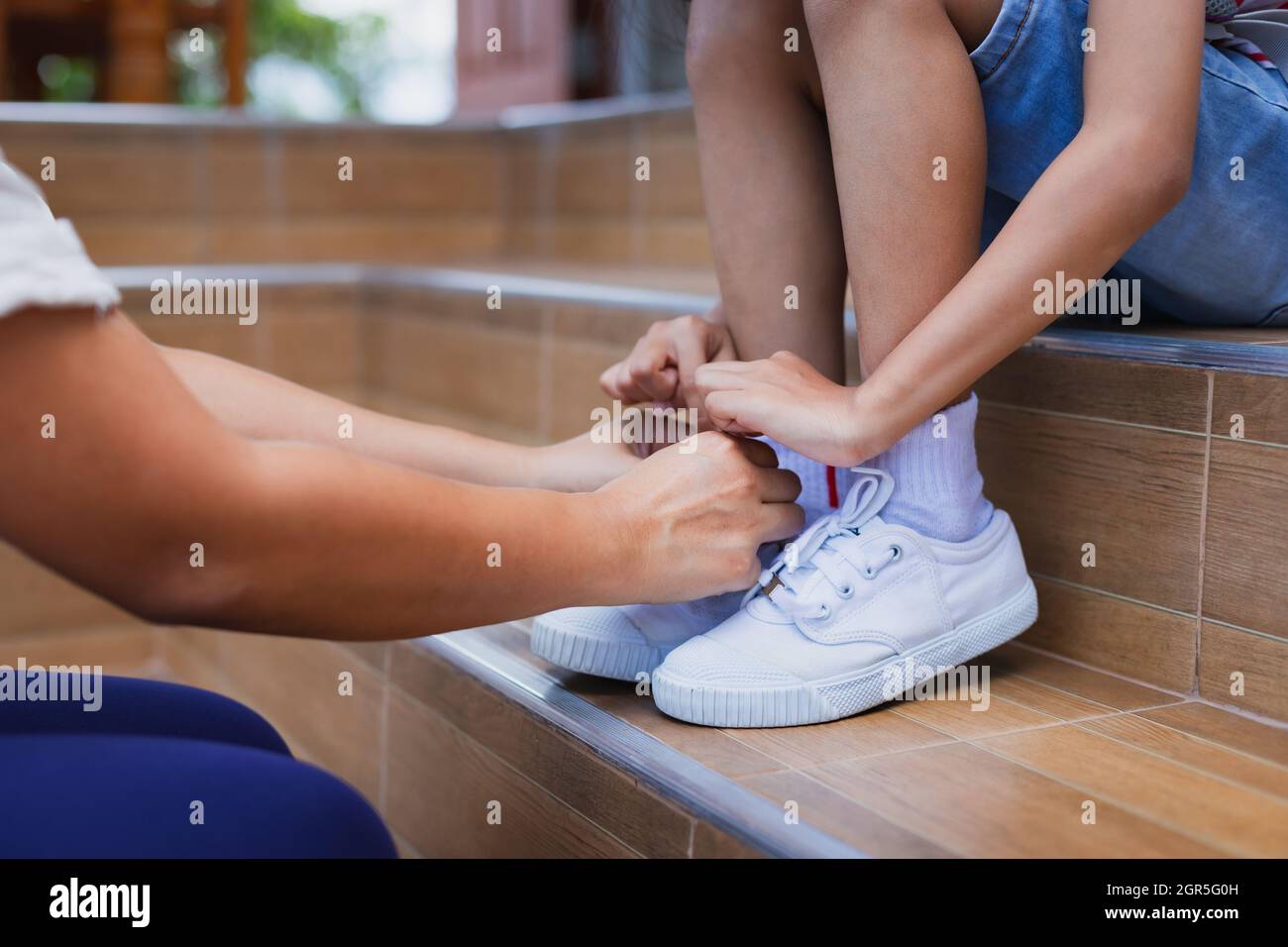 chaussure mere fille