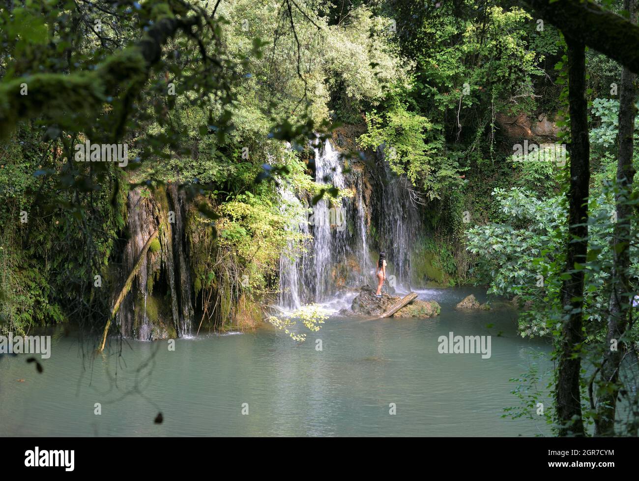 Gorgs des plans d'Hololes situé dans la région de Garrotxa dans la province de Gérone-Catalogne Banque D'Images