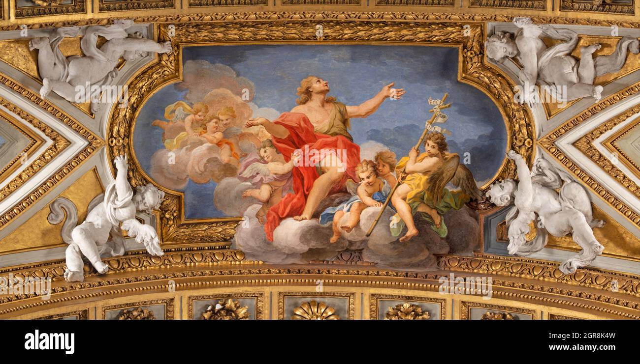 ROME, ITALIE - 1er SEPTEMBRE 2021 : le plafond baroque fresque de l'apothéose de St. Jean-Baptiste dans l'église Chiesa di Santa Maria à Campitelli. Banque D'Images