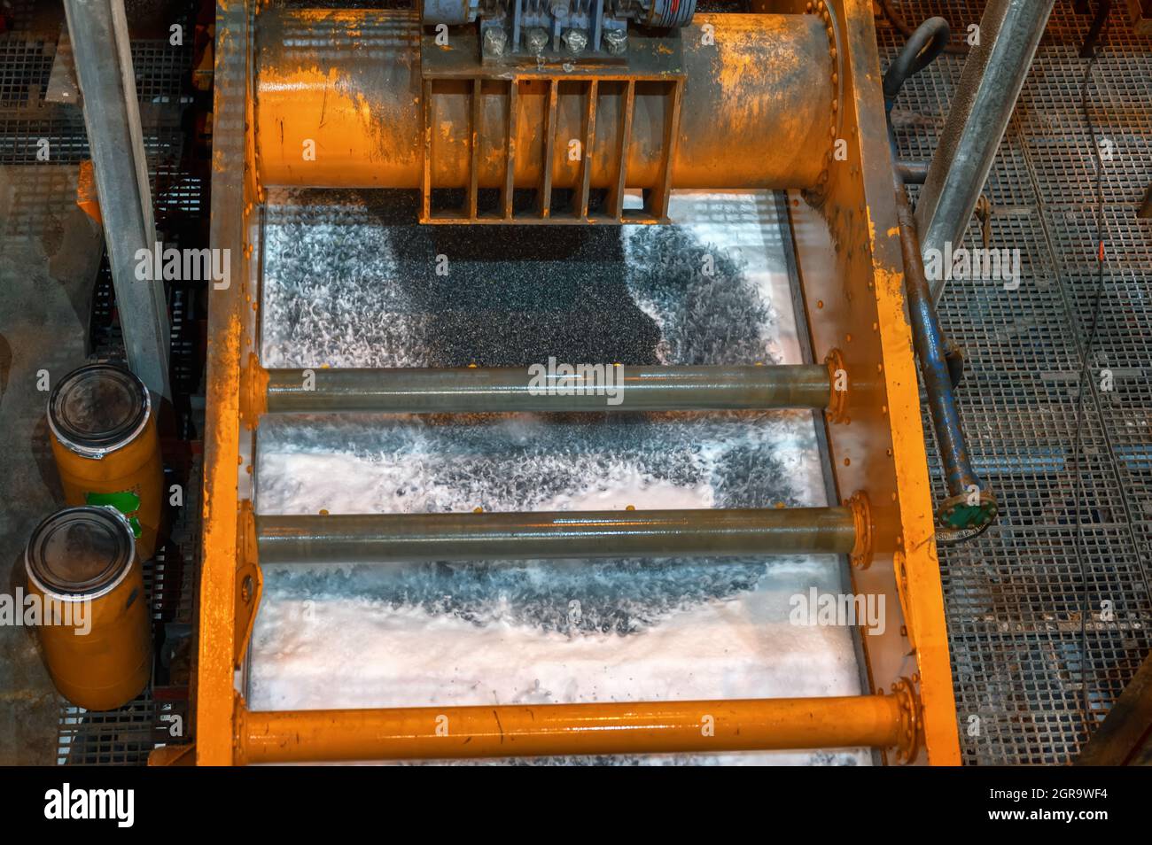 Tamis vibrant, machine pour le nivellement des matériaux en vrac Banque D'Images