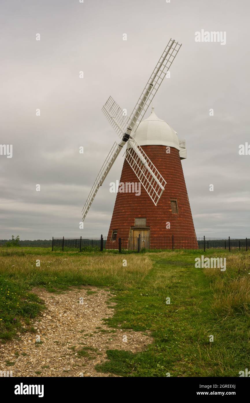 Moulin à vent de Halnaker près de Chichester sur les South Downs à West Sussex, en Angleterre Banque D'Images