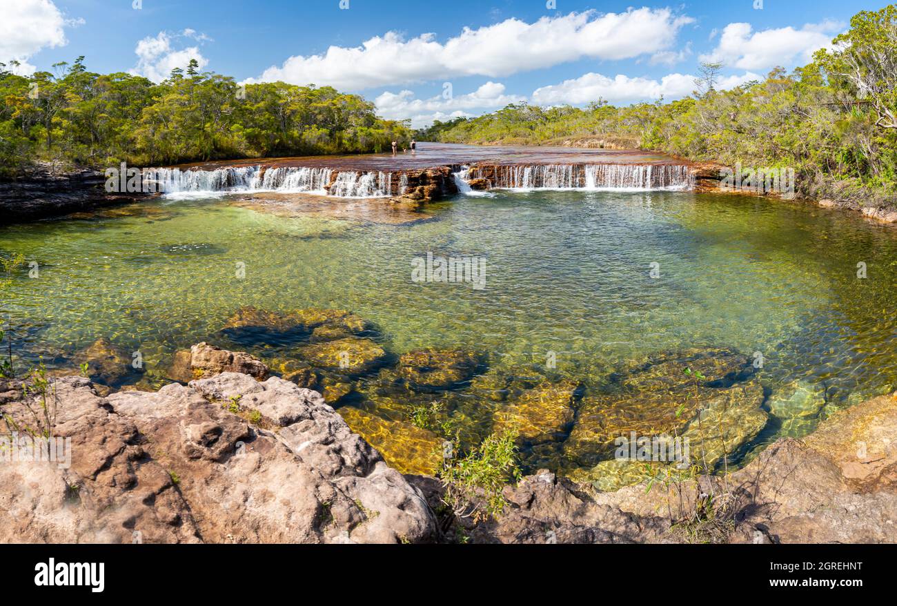 Fruit Bat Falls sur Eliot Creek, un arrêt touristique populaire et un trou de baignade sur la péninsule de Cape York Banque D'Images