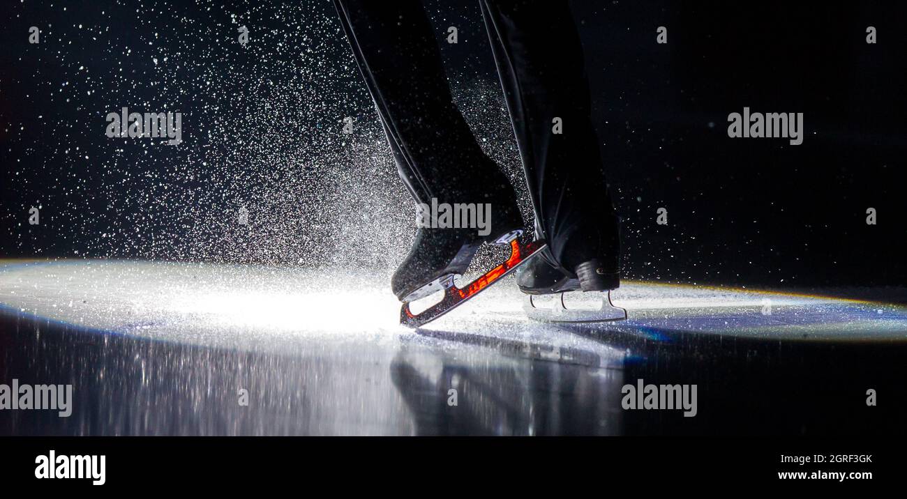***FICHIER PHOTO*** Figure patineuse avec patineurs sur une surface de glace pendant les Championnats européens de patinage artistique le 29 janvier 2017, à Ostrava, Banque D'Images