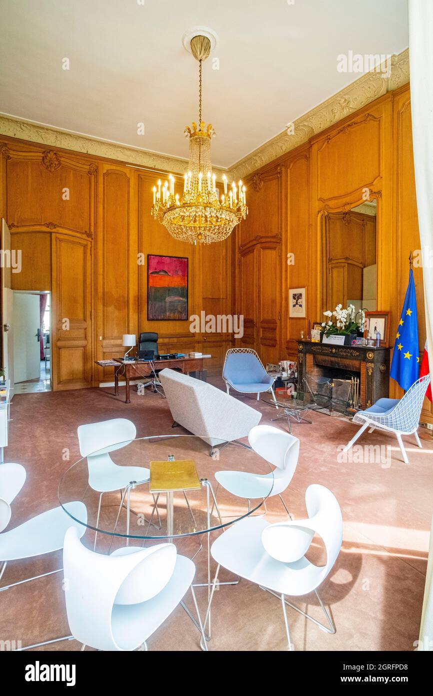 France, Paris, Hôtel de Rothelin-Charolais - Ministère de la transformation et de la fonction publique, Cabinet du ministre Banque D'Images