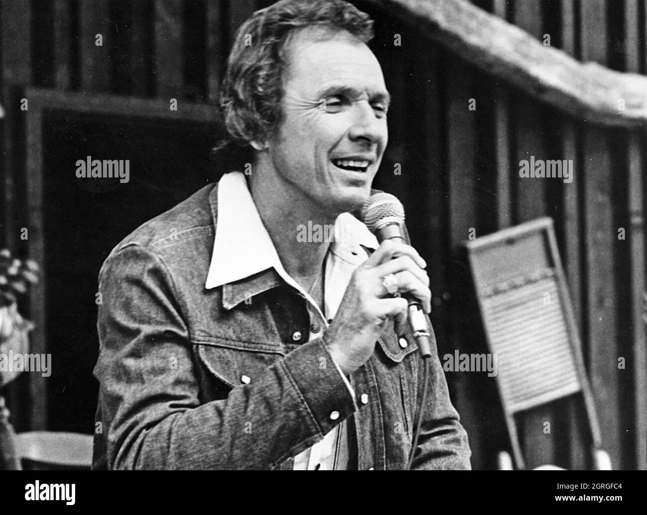 MEL TILLS (1932-2017) photo promotionnelle du chanteur et compositeur américain de musique country vers 1972 Banque D'Images