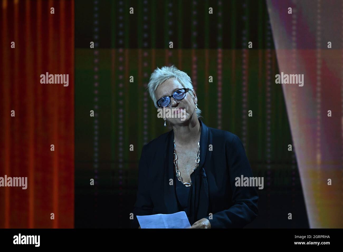 Berlin, Allemagne. 1er octobre 2021. Le réalisateur Doris Dörrie s'est exprimé lors de la cérémonie de remise du prix du film allemand « Lola » 2021. Crédit : Soeren Stache/dpa/Alay Live News Banque D'Images