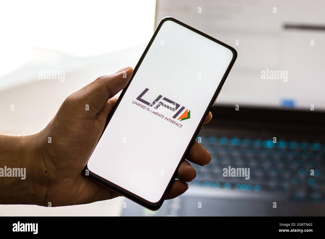 West Bangal, Inde - 28 septembre 2021 : logo UPI sur image de stock d'écran de téléphone. Banque D'Images