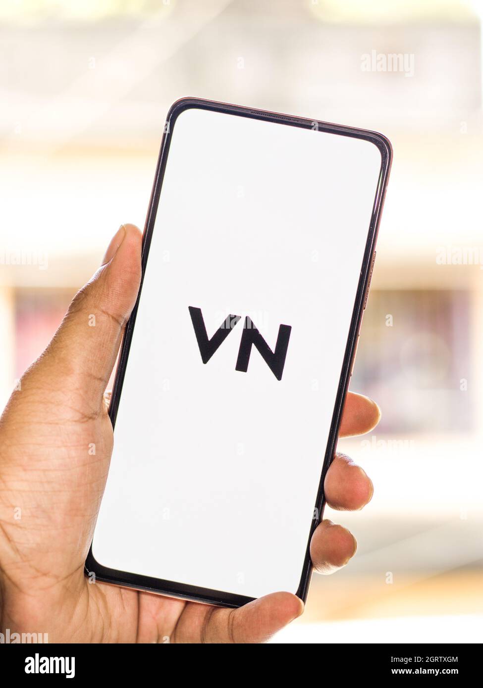 West Bangal, Inde - 28 septembre 2021 : logo VN sur l'image du stock d'écran du téléphone. Banque D'Images