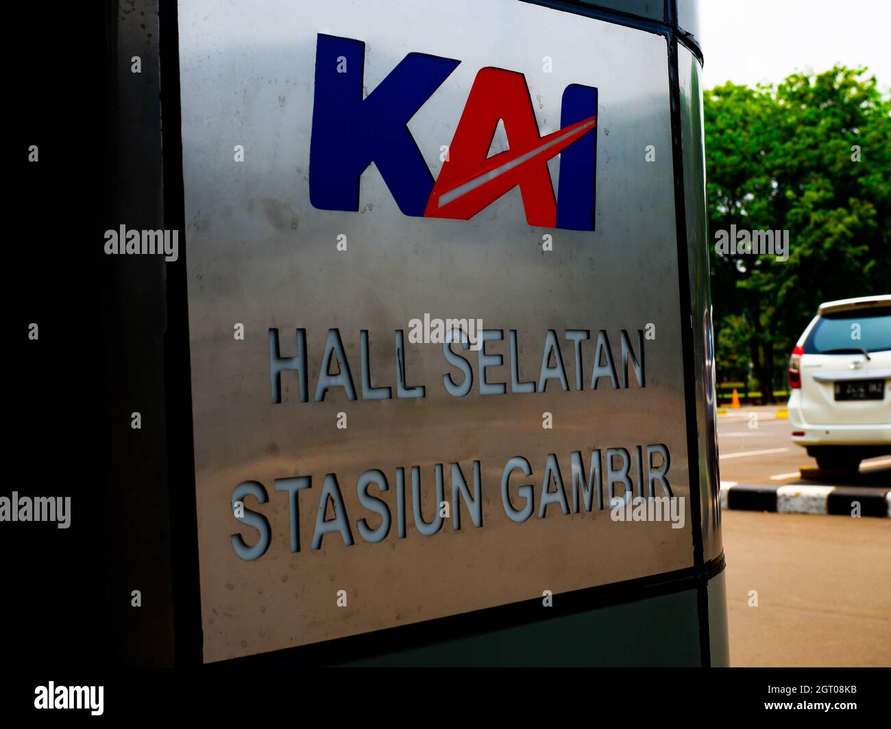 Jakarta, 30 septembre 2021. La station de Gambir est vide de passagers par suite de la mise en place de la quarantaine pour empêcher la propagation de la couronne Banque D'Images