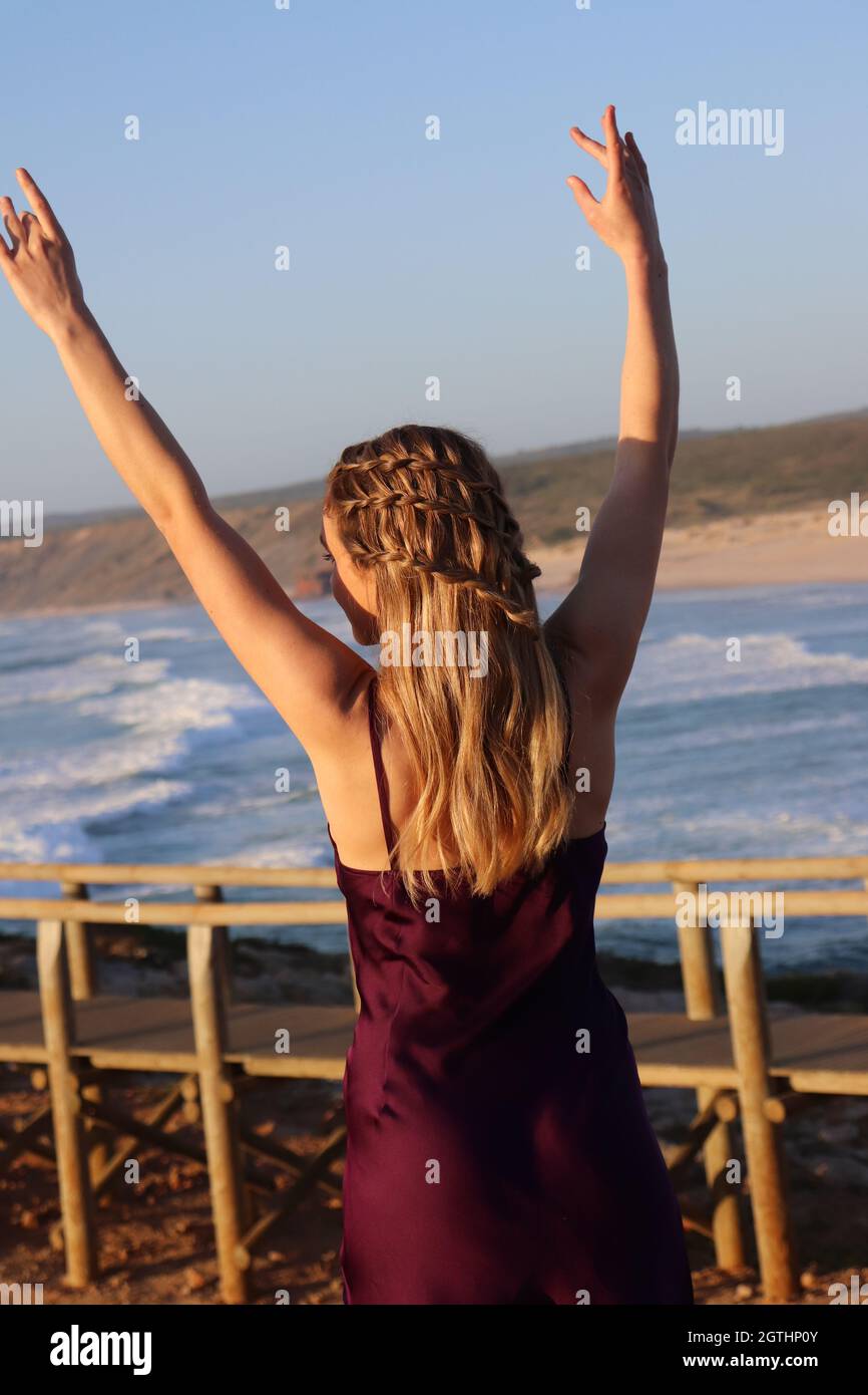 Femmes Poilues à La Plage Banque De Photographies Et Dimages à Haute