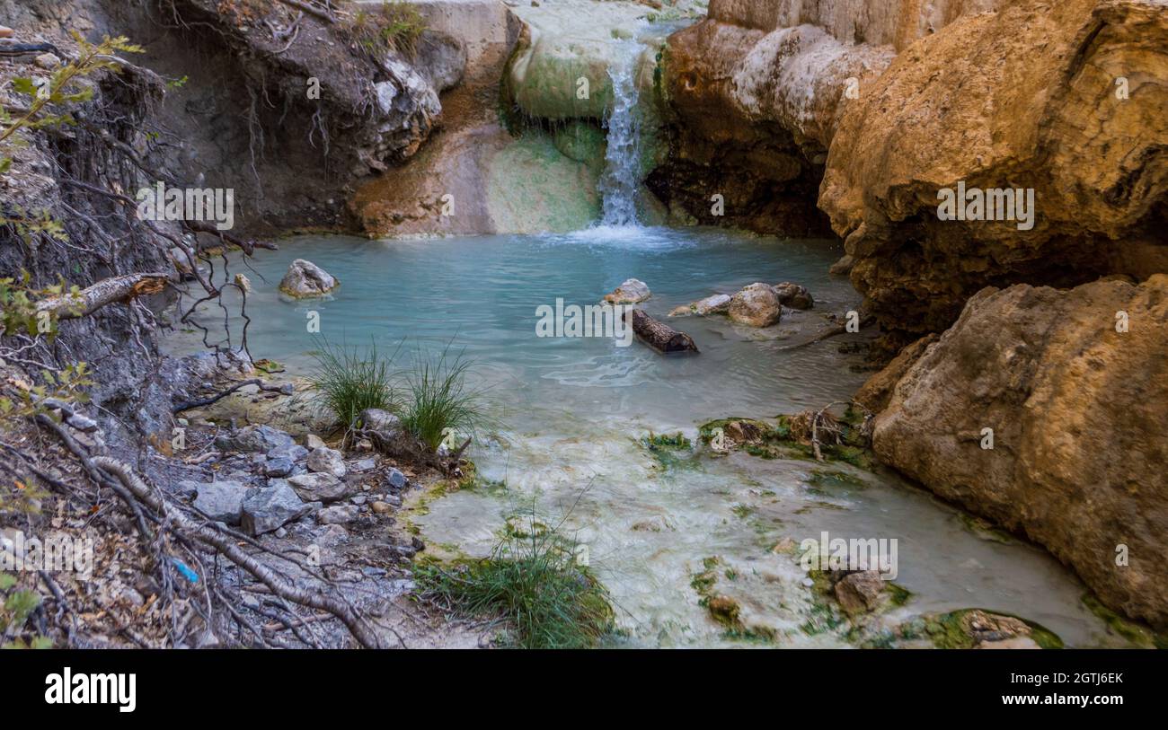 Le 'Bagni di San Filippo', woters thermiques naturels dans une forêt située en Toscane Banque D'Images