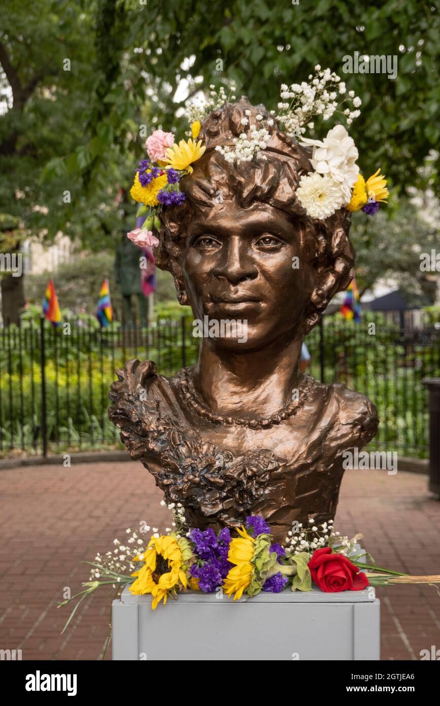 Statue transgenre Marsha P Johnson à Christopher Park in Banque D'Images