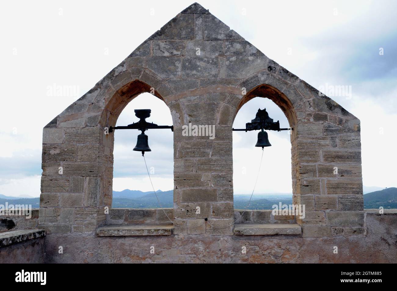 Capdepera sur l'île de Majorque date du XIIIe siècle dans sa forme actuelle.Il a été magnifiquement restauré et est un endroit idéal à visiter Banque D'Images