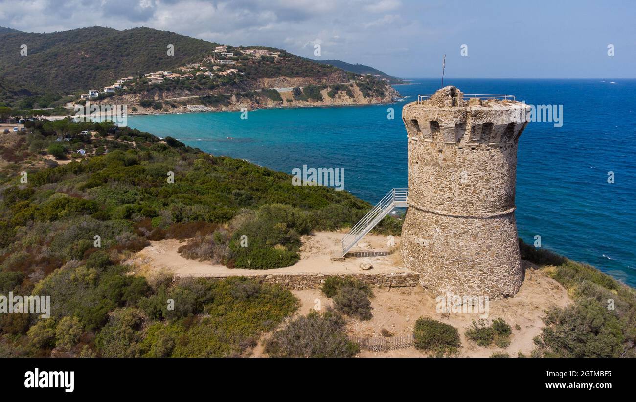 Vue A rienne Des Ruines De La Tour G noise Ronde De Faut a Dans Le Sud vue-a-rienne-des-ruines-de-la-tour-g-noise-ronde-de-faut-a-dans-le-sud