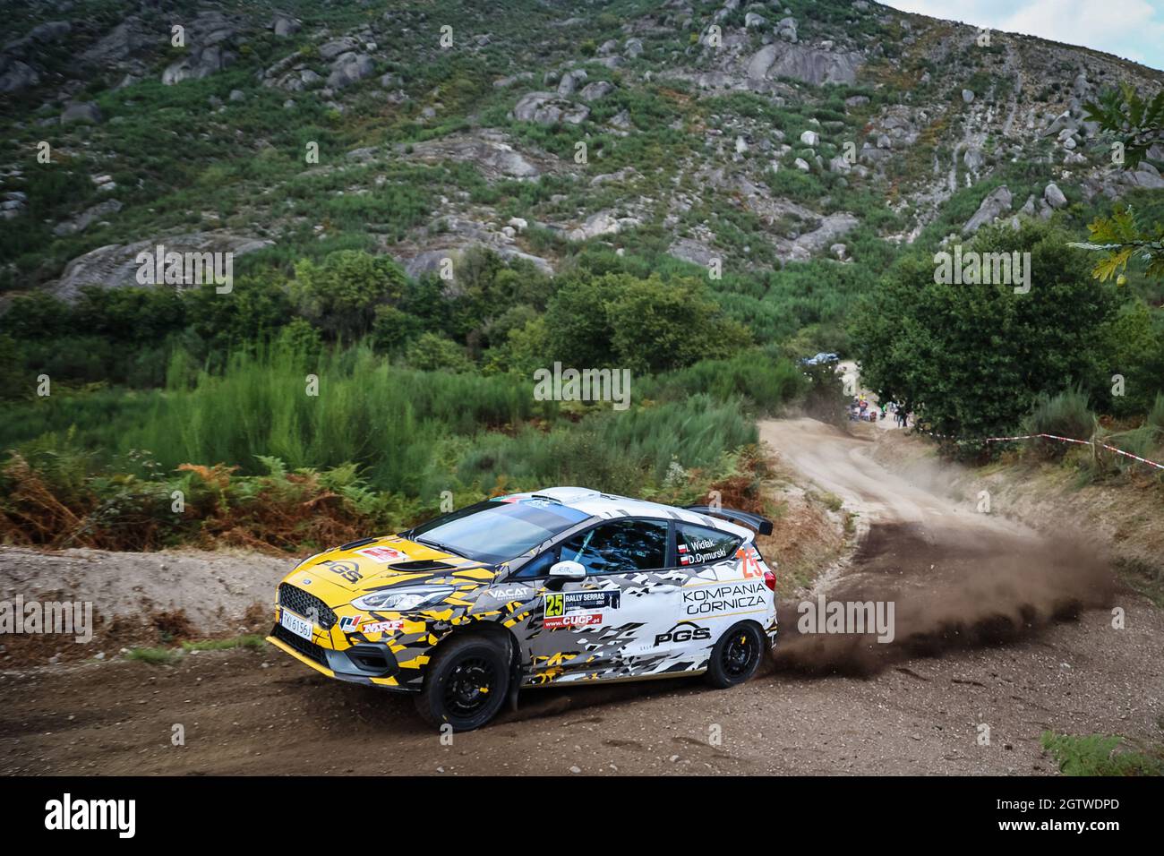 25 WIDLAK Igor (POL), Daniel DYMURSKI (POL), KG-RT, Ford Fiesta 2021, action lors de la FIA ERC Rallye Serras de Fafe e Felgueiras, 6e tour du Championnat européen de rallye FIA 2021, du 1er au 3 octobre 2021 à Fafe, Portugal - photo: Jorge Cunha/DPPI/LiveMedia Banque D'Images