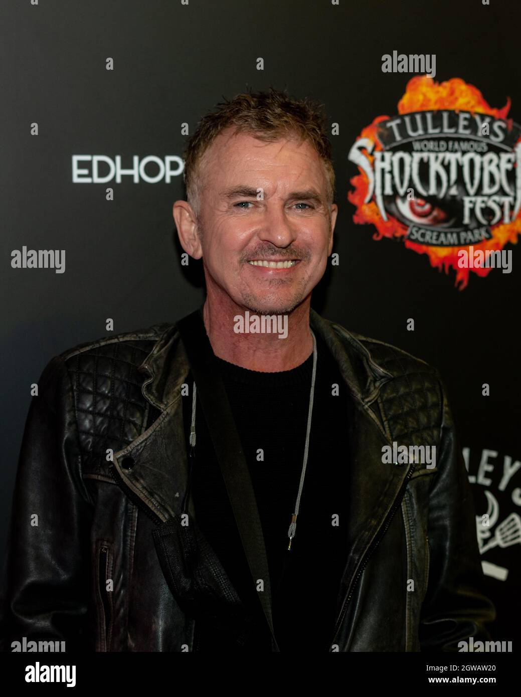 Crawley, Royaume-Uni. 1er octobre 2021. Shane Richie marche le tapis rouge à Shocktober Fest à Tulleys Farm Park. Credit: Thomas Faull/Alamy Live News Banque D'Images