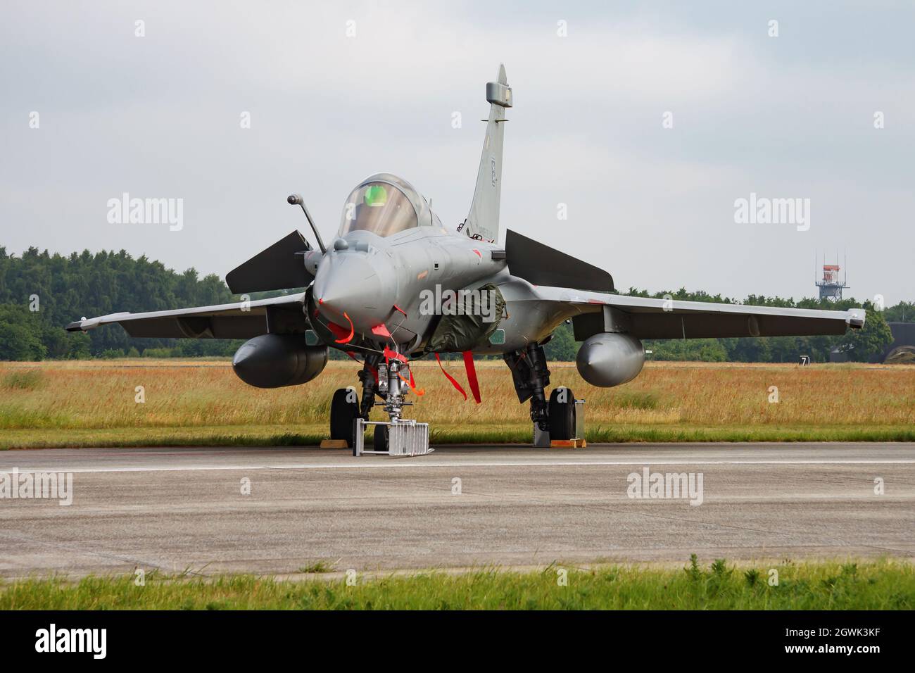 Volkel, pays-Bas - 14 juin 2013 : avion de chasse militaire à la base aérienne. Opération de vol par force aérienne. Aviation et aéronefs. Défense aérienne. Militaire Banque D'Images