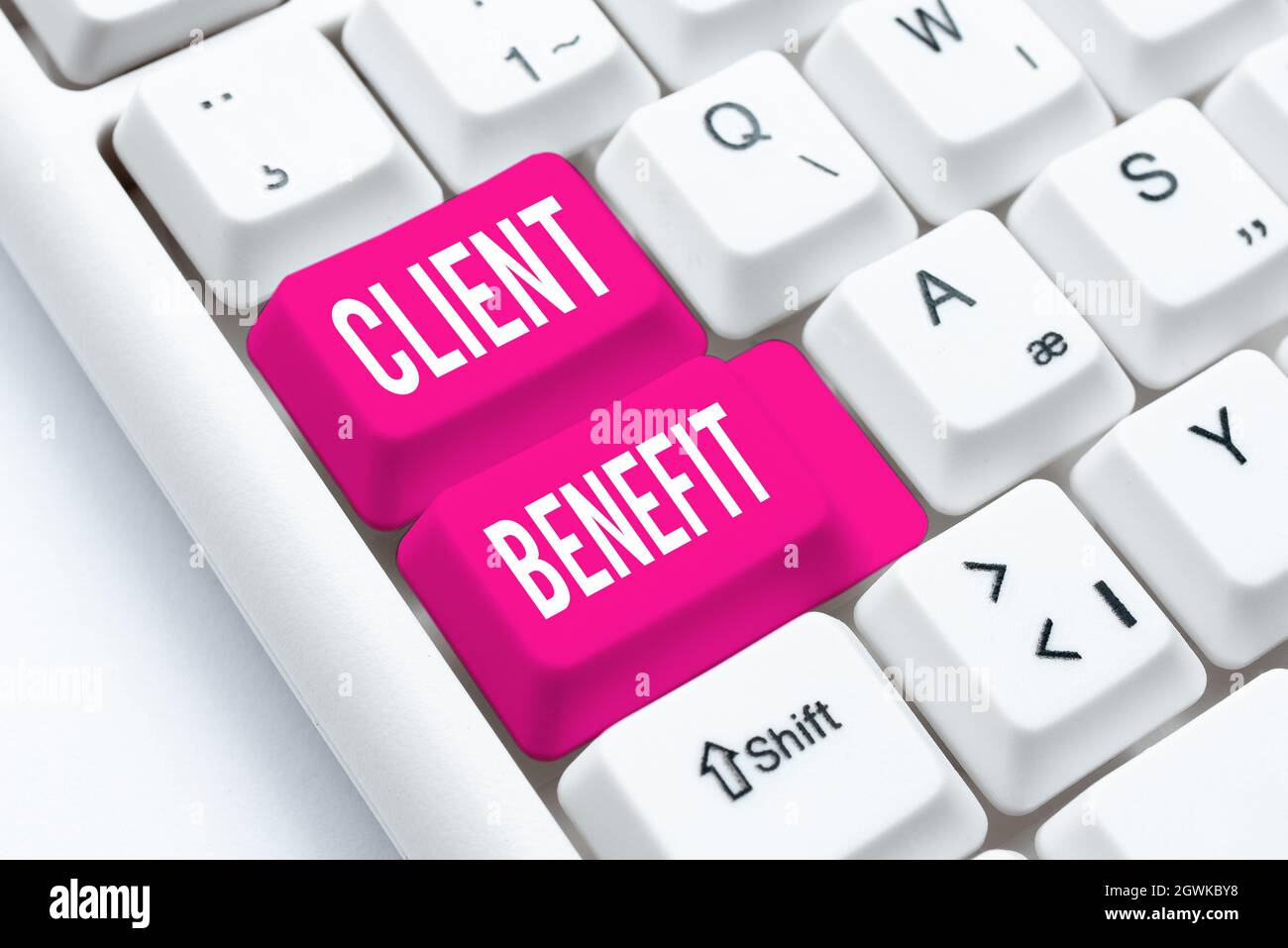 Rédaction de texte affichant l'avantage client. Mot écrit sur la valeur réelle ou perçue qu'un client éprouve en offrant des leçons et des conseils de saisie rapide Banque D'Images