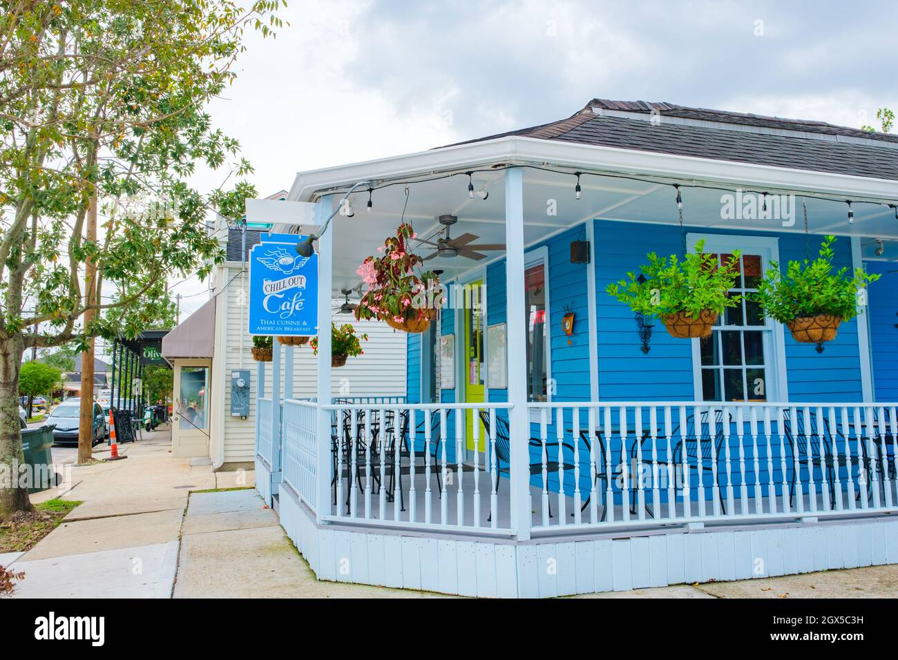 LA NOUVELLE-ORLÉANS, LA, États-Unis 30 SEPTEMBRE 2021 : Chill Out Cafe sur Maple Street Banque D'Images