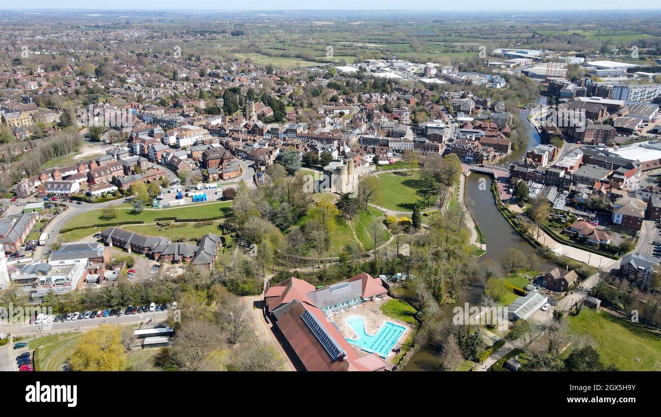 Tonbridge ville dans Kent UK vue aérienne Banque D'Images