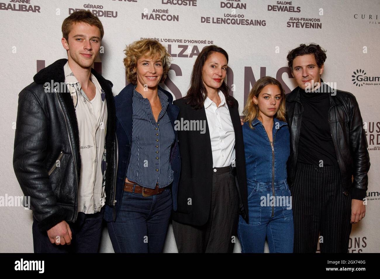Benjamin Voisin, Cecile de France, Jeanne Balibar, Salome Dewaels