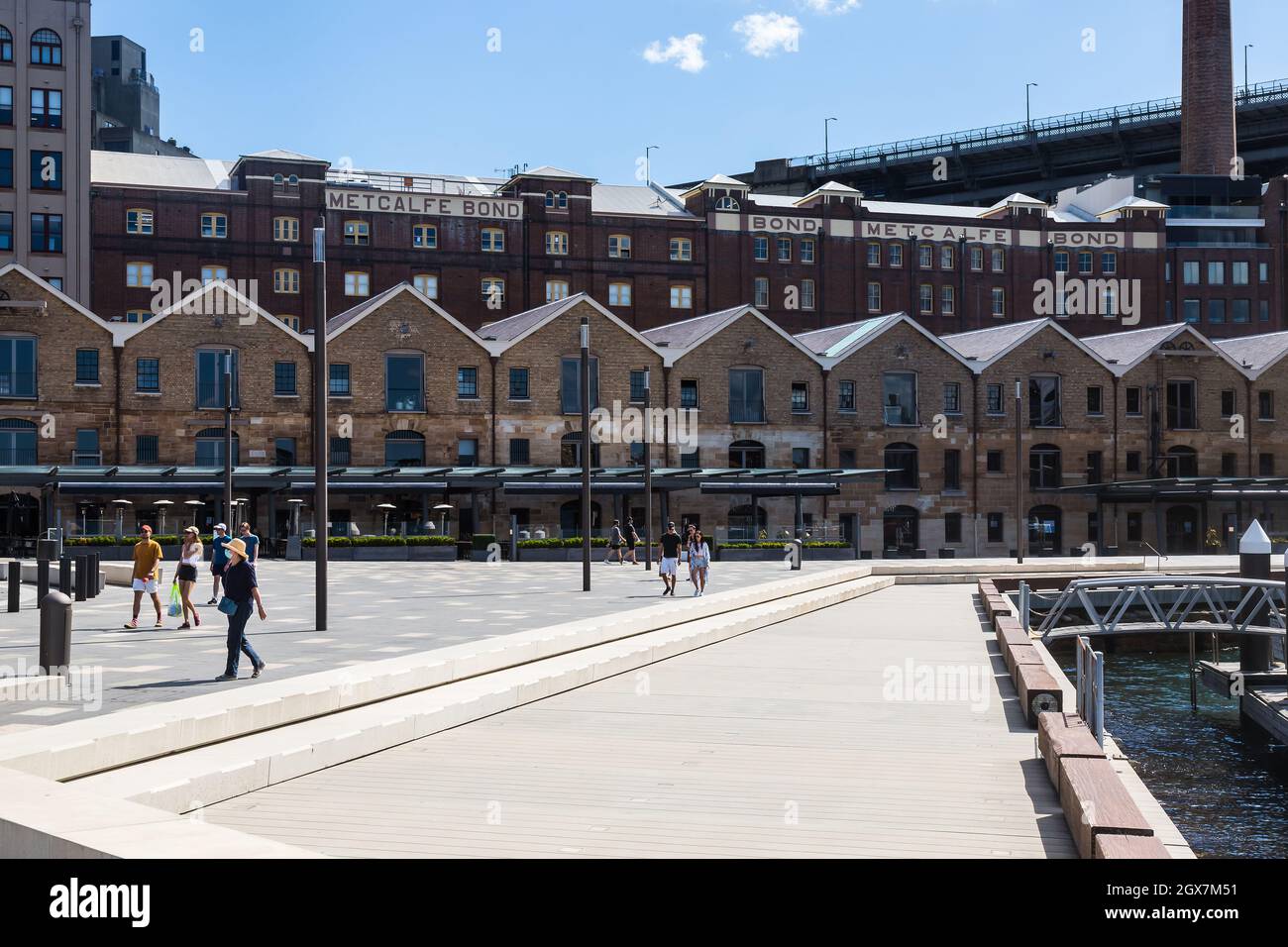 Sydney, Australie. Lundi 4 octobre 2021. Le quartier des affaires du centre de Sydney est encore très calme, car Sydney se prépare à rouvrir une fois que l'objectif de vaccination de 70 % a été atteint d'ici le lundi 11 octobre. Vues générales sur les Rocks. Crédit : Paul Lovelace/Alamy Live News Banque D'Images