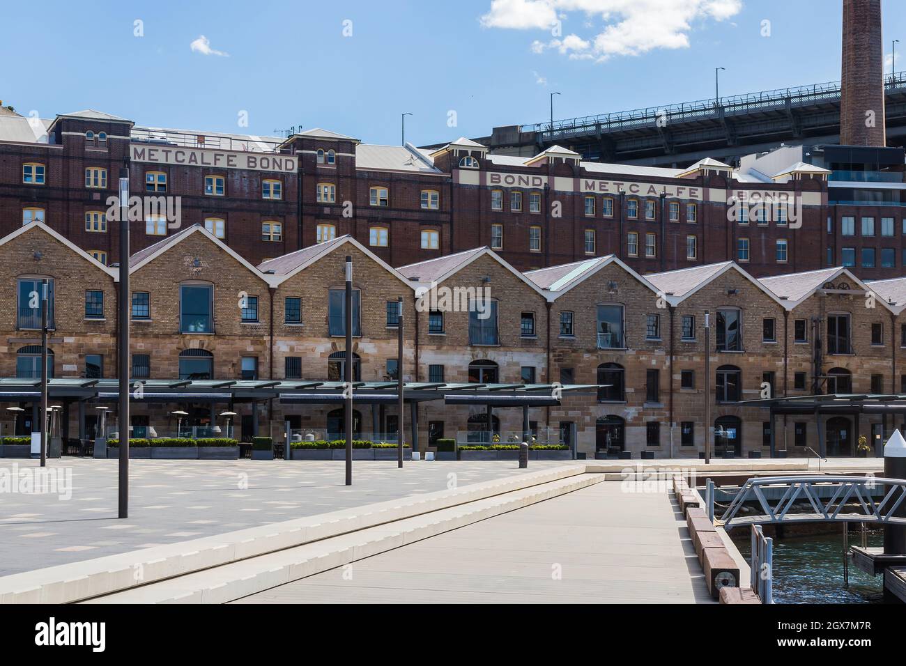 Sydney, Australie. Lundi 4 octobre 2021. Le quartier des affaires du centre de Sydney est encore très calme, car Sydney se prépare à rouvrir une fois que l'objectif de vaccination de 70 % a été atteint d'ici le lundi 11 octobre. Vues générales sur les Rocks. Crédit : Paul Lovelace/Alamy Live News Banque D'Images