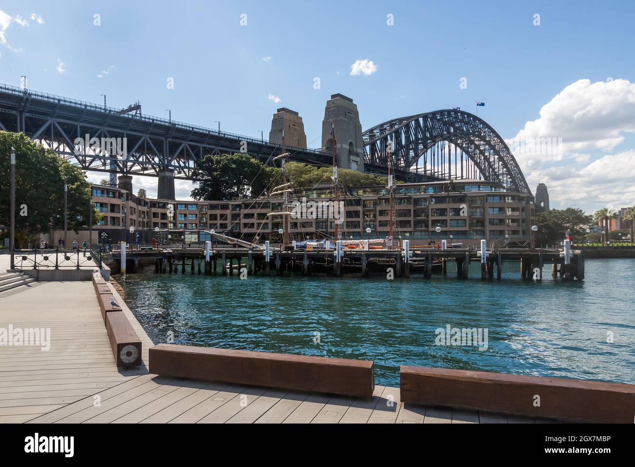 Sydney, Australie. Lundi 4 octobre 2021. Le quartier des affaires du centre de Sydney est encore très calme, car Sydney se prépare à rouvrir une fois que l'objectif de vaccination de 70 % a été atteint d'ici le lundi 11 octobre. Vues générales sur les Rocks. Crédit : Paul Lovelace/Alamy Live News Banque D'Images